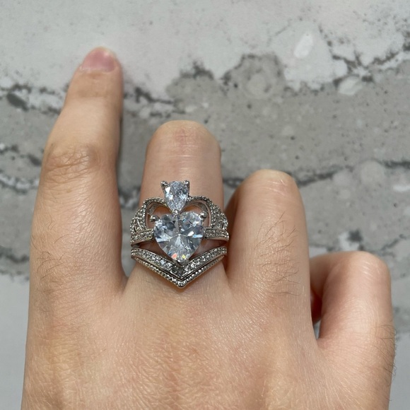 Crown Heart Silver Statement Ring set - Picture 7 of 17